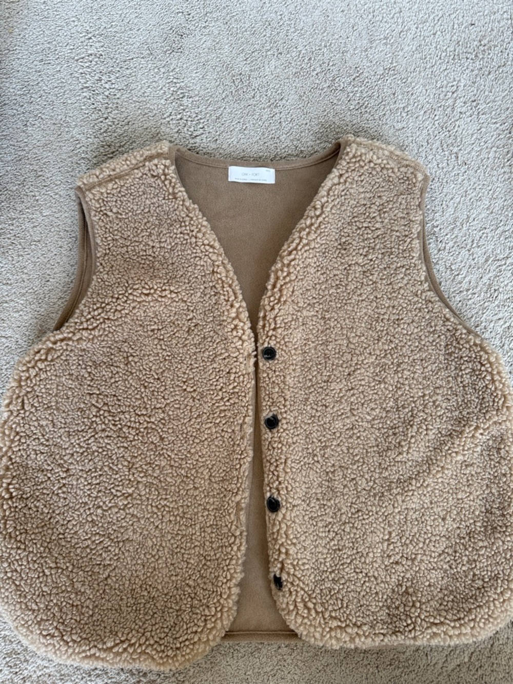 Cozy Sherpa Vest - Tan